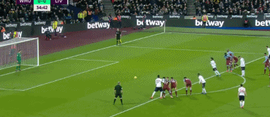 混团世界杯：日本队全场被中国观众针对，张本智和的表情亮了！