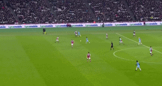 大腿级别，自加盟那不勒斯后麦克托米奈参与进球数意甲中场第1