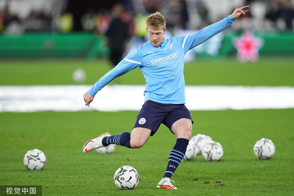 怀特复出力助阿森纳争冠，枪手伤病潮下的坚强回应