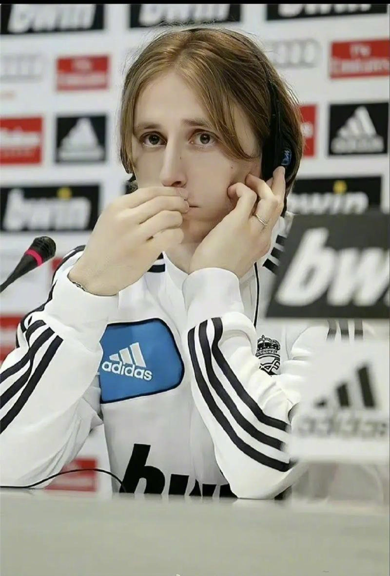 德佬：如果我们没有7万座的现代球场，如何与米兰双雄竞争